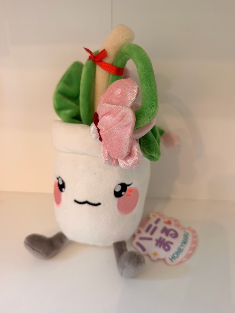 NWT!! Honeymaru Orchid Plush Pink
